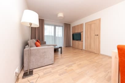 Blue Mountain- zarabia 47 164,04 netto rocznie 4