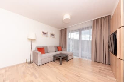 Blue Mountain- zarabia 47 164,04 netto rocznie 2